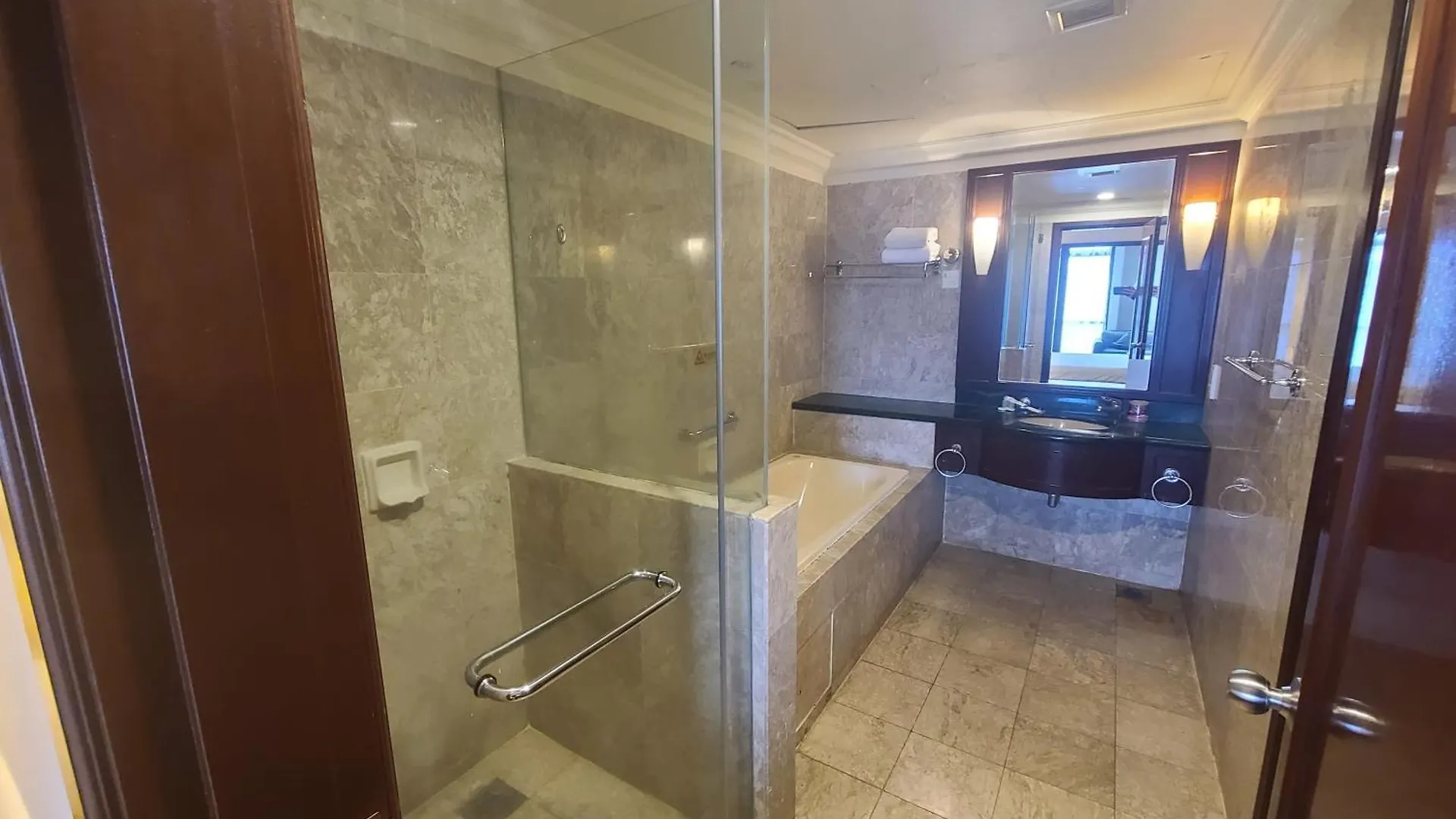 Kl Nice Apartment At Time Square Kuala Lumpur